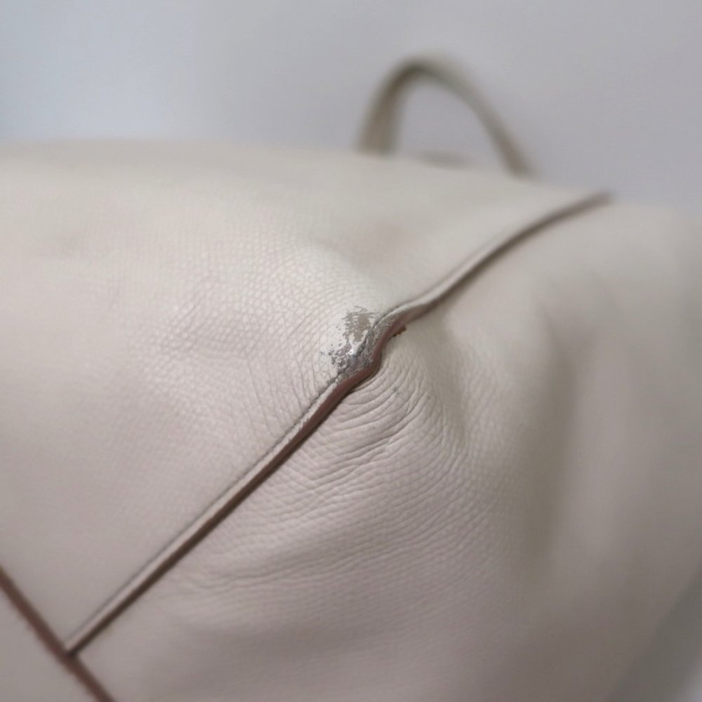 CELINE PHANTOM CABAS TOTE CREAM GRAINED LEATHER - Picture 9 of 12